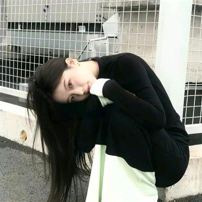女神蒙上眼
